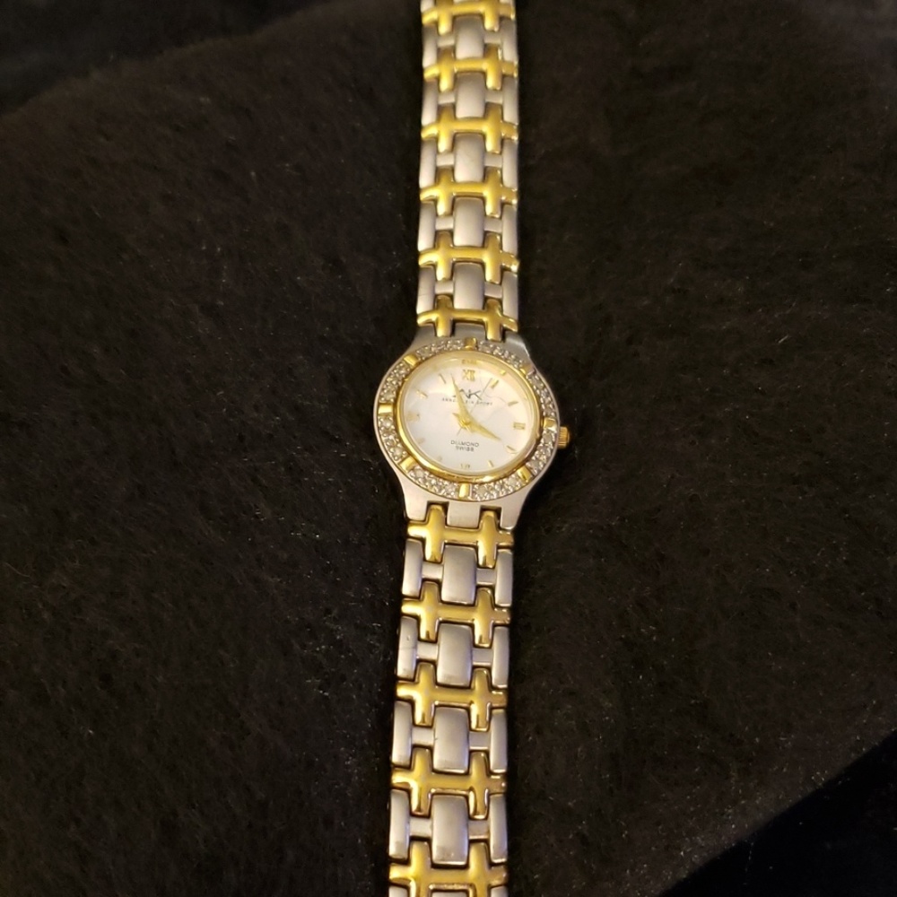 Anne Klein two-tone watch, like NEW - Picture 2 of 2